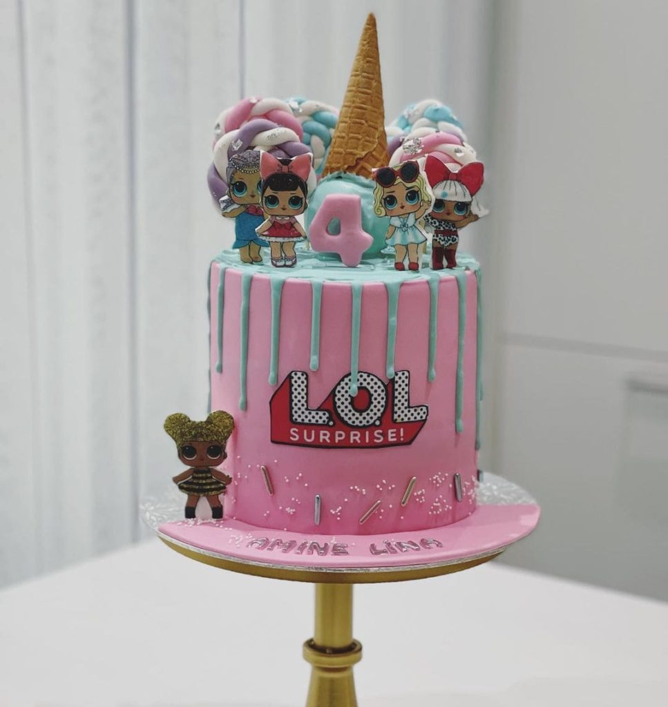 Cake with lol and ice cream